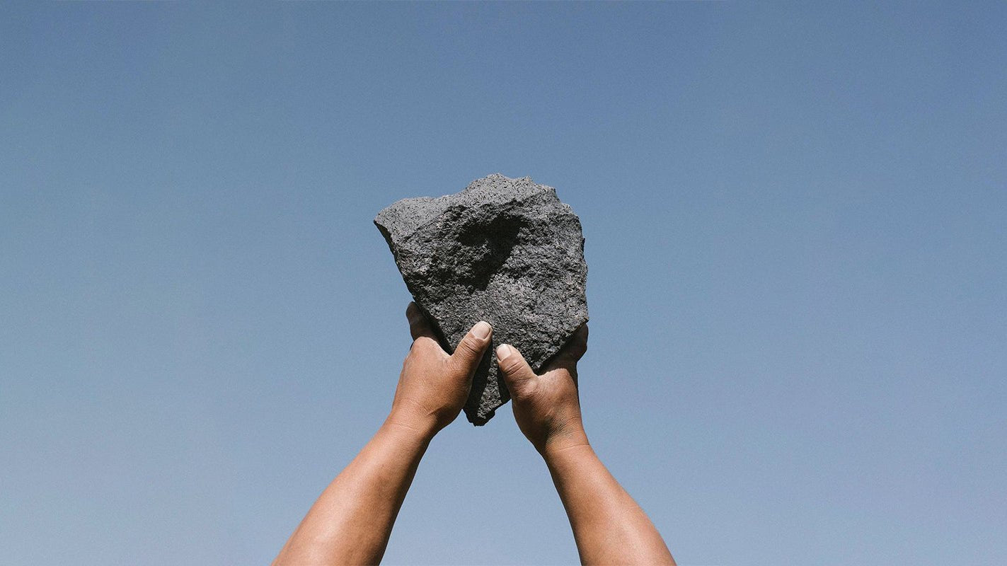 Objects of the Earth: A Story of Material, Craft and Origin - Obakki