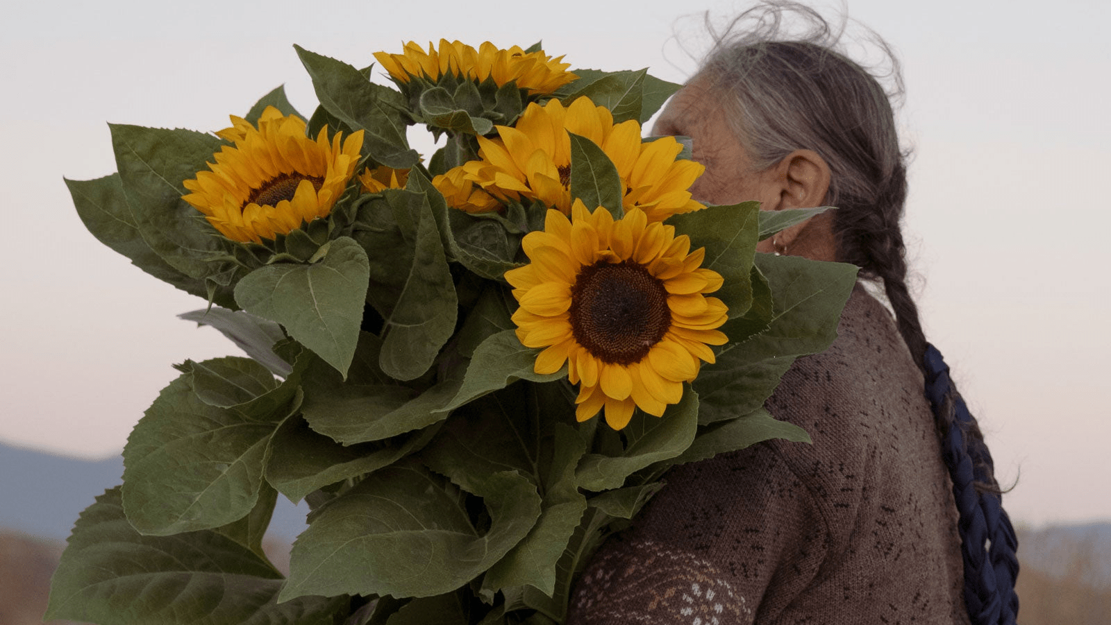 Mother’s Day Gifts: Thoughtful, Unique & Sustainable Ideas for Mom - Obakki