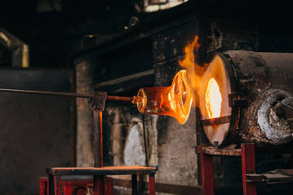 The History of Glassblowing - Obakki