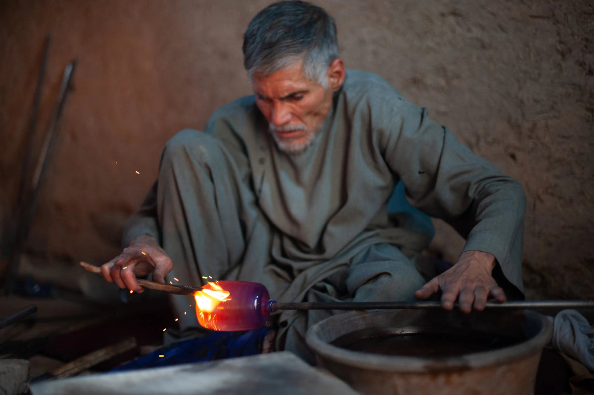 The Last Glassblowers of Herat - Obakki