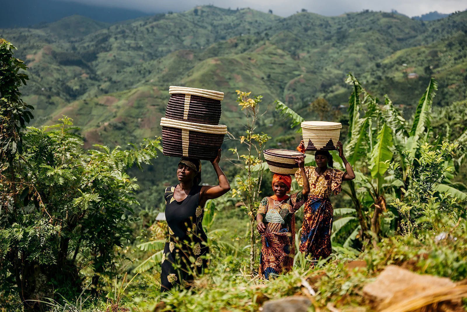 Weaving A Tale of Two Cultures - Obakki