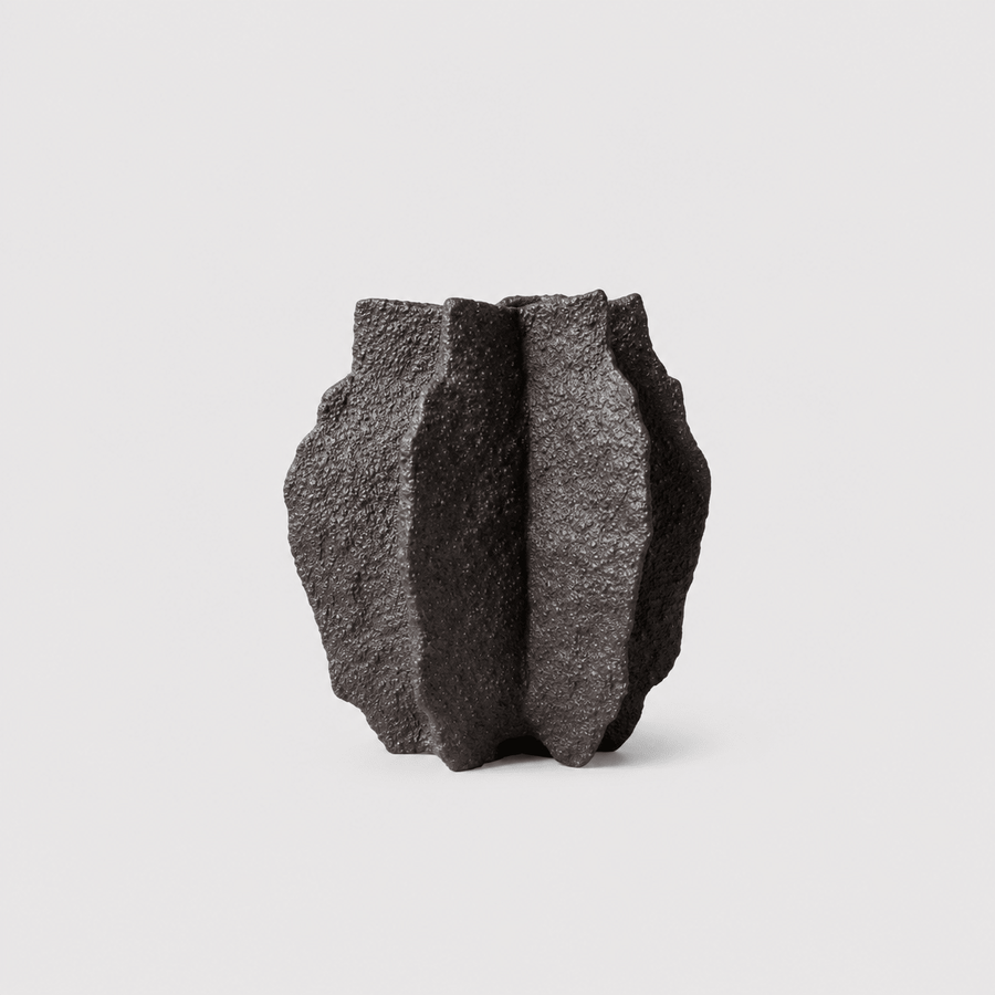 Vases Vase no. 49 from Obakki