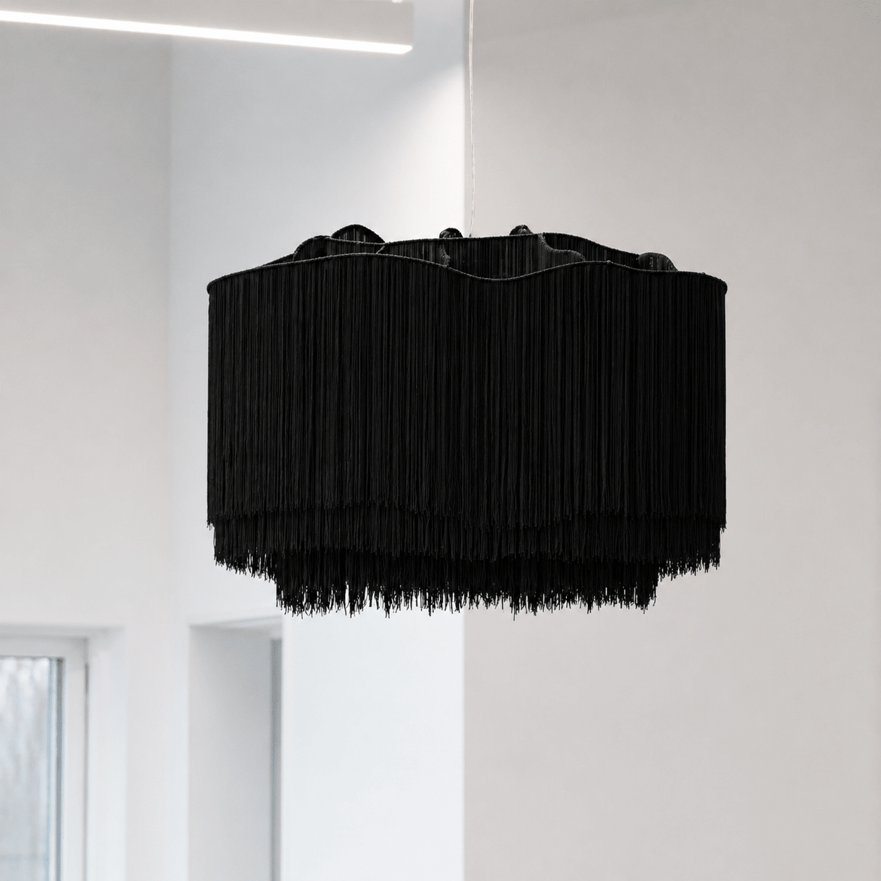 Medusa Lampshade | In Stock_Mariella Motilla_201-75-0911-161-OHBLKOS | Obakki