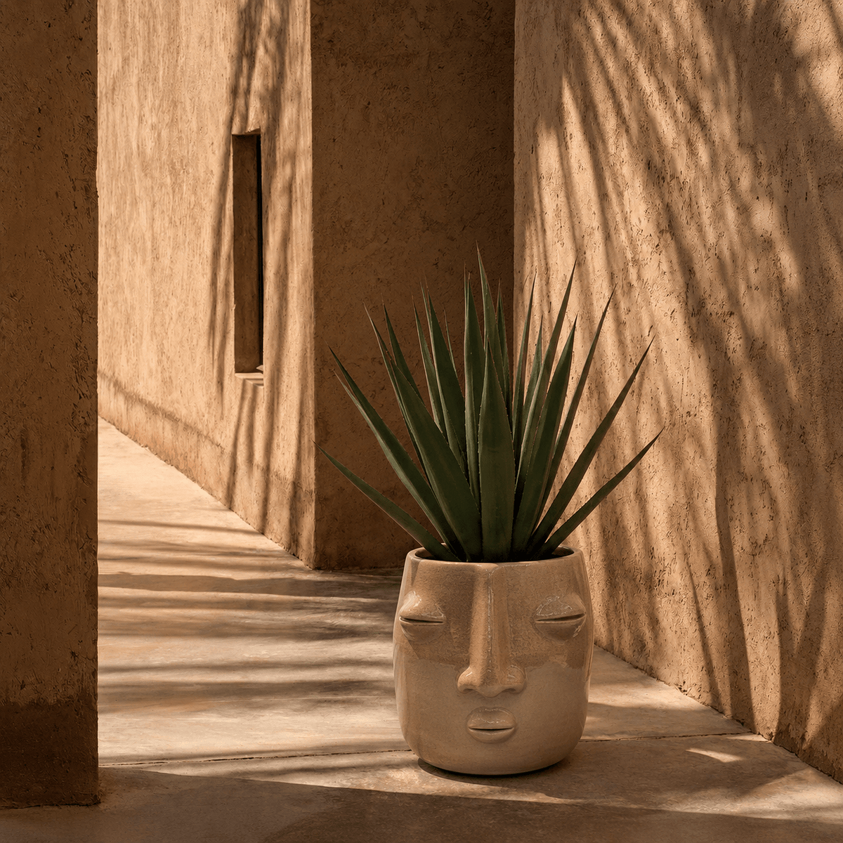 cara composite pot planter Glazed Clay Planter