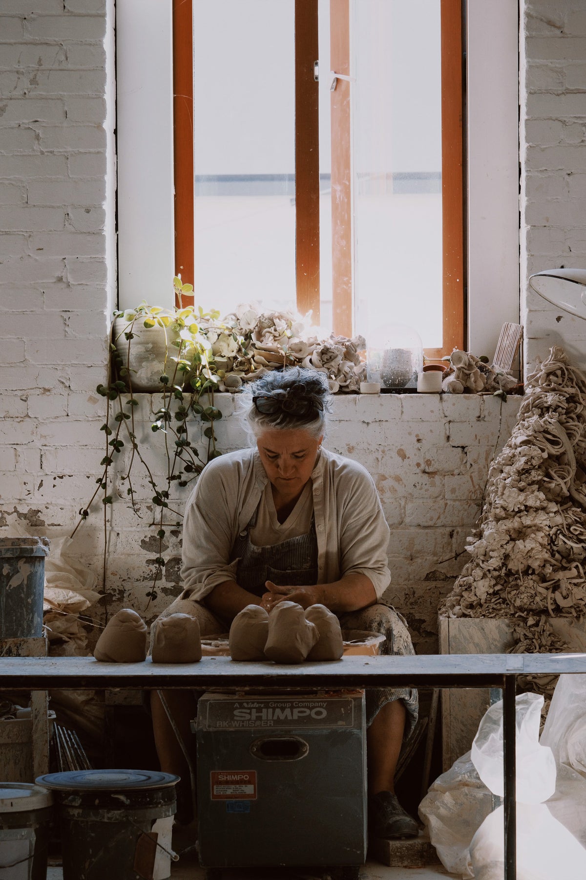 <h2>JANAKI LARSEN</h2>