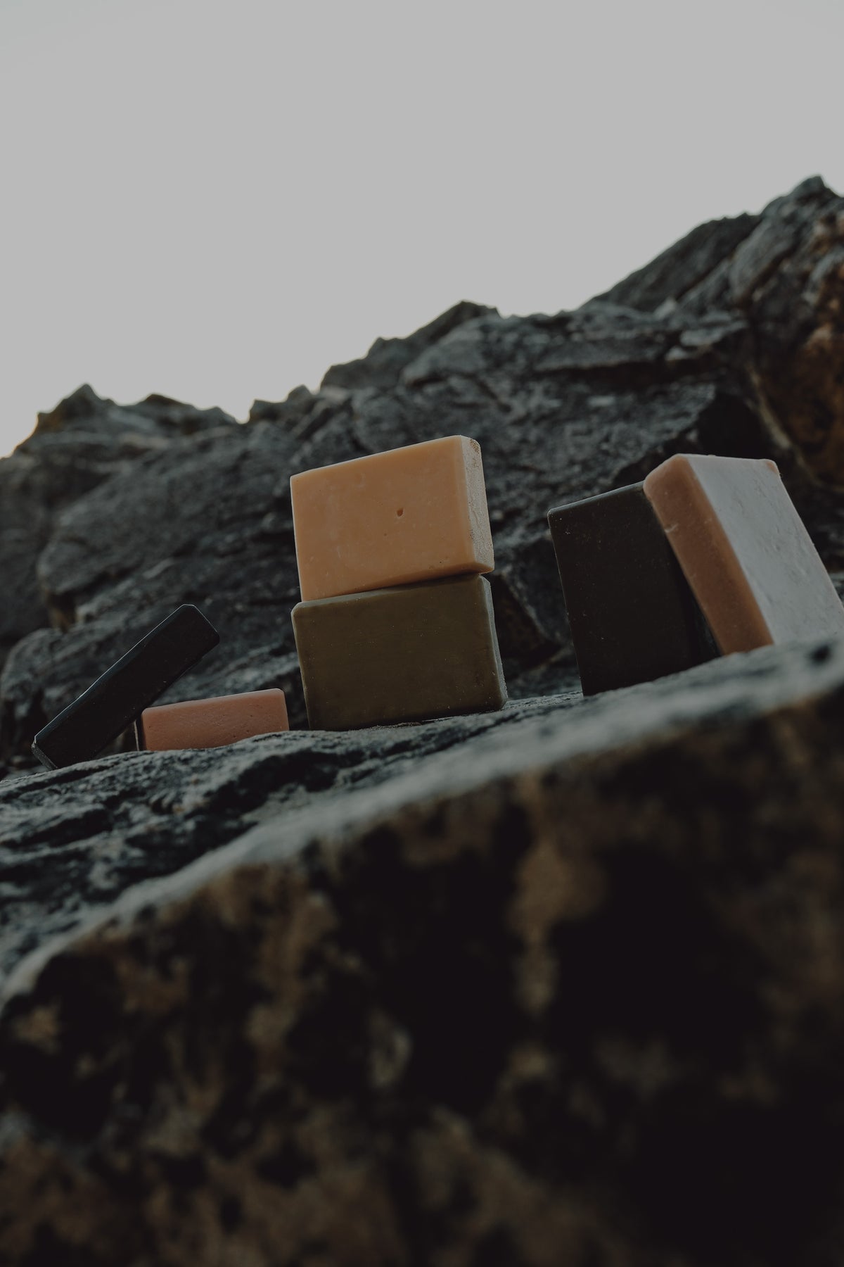 <p>COLD-PRESSED SOAPS</p>