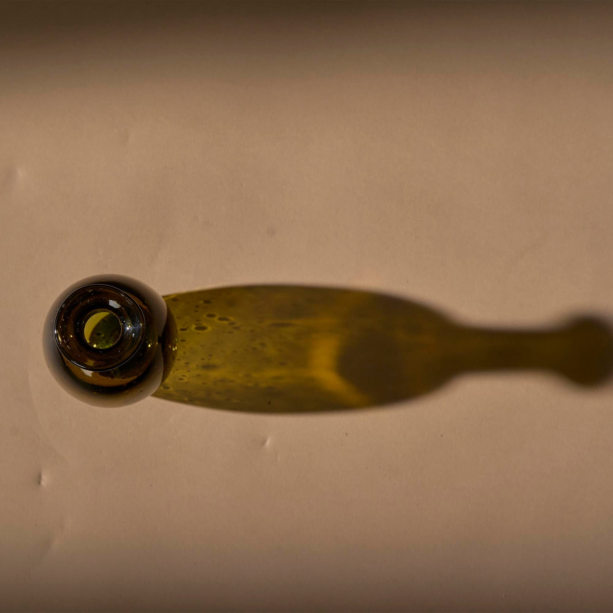 Amour Vase | Dark Olive_La Soufflierie_201-71-1884-174OliveOS | Obakki