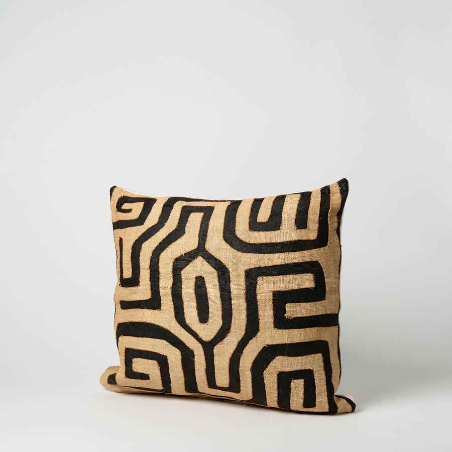 Bark Cloth Cushion Cover_Said at Alcantara - Frederic_201-60-1905-805NatHennaOS | Obakki