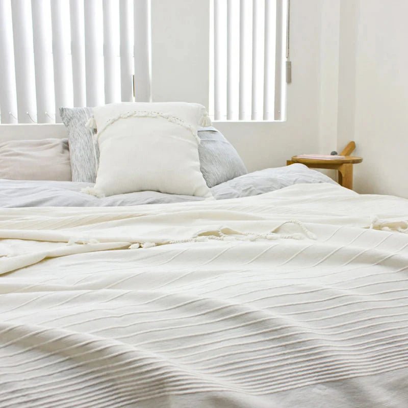 Brushed Cotton Bedspread | Ivory Blankets & Throws Candor - Fernanda Mereles Obakki
