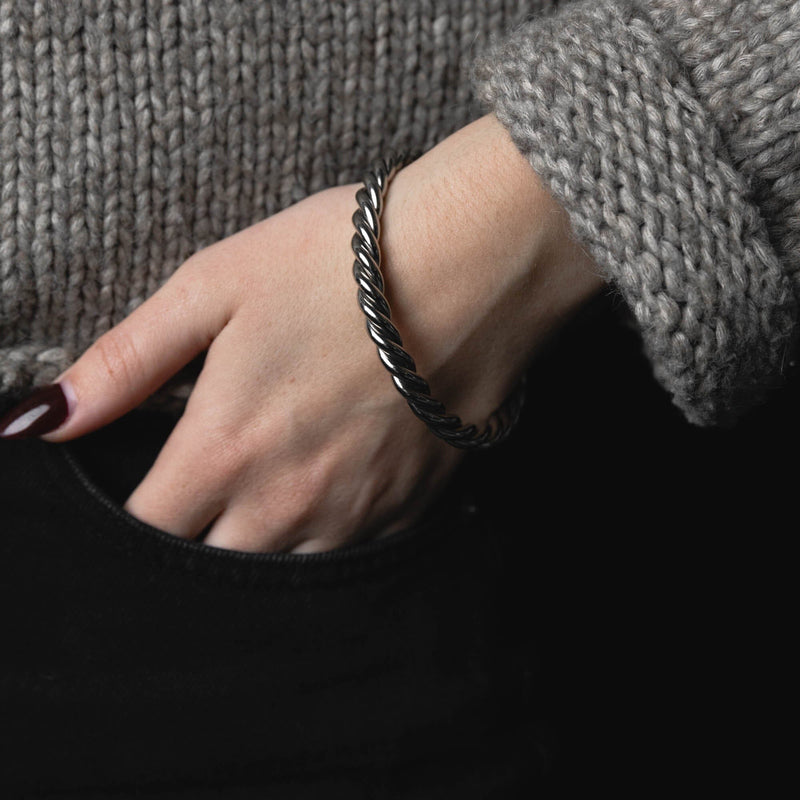 Kenyan Gift Box - The Shine Bright Set Bracelet Sylvester Obakki