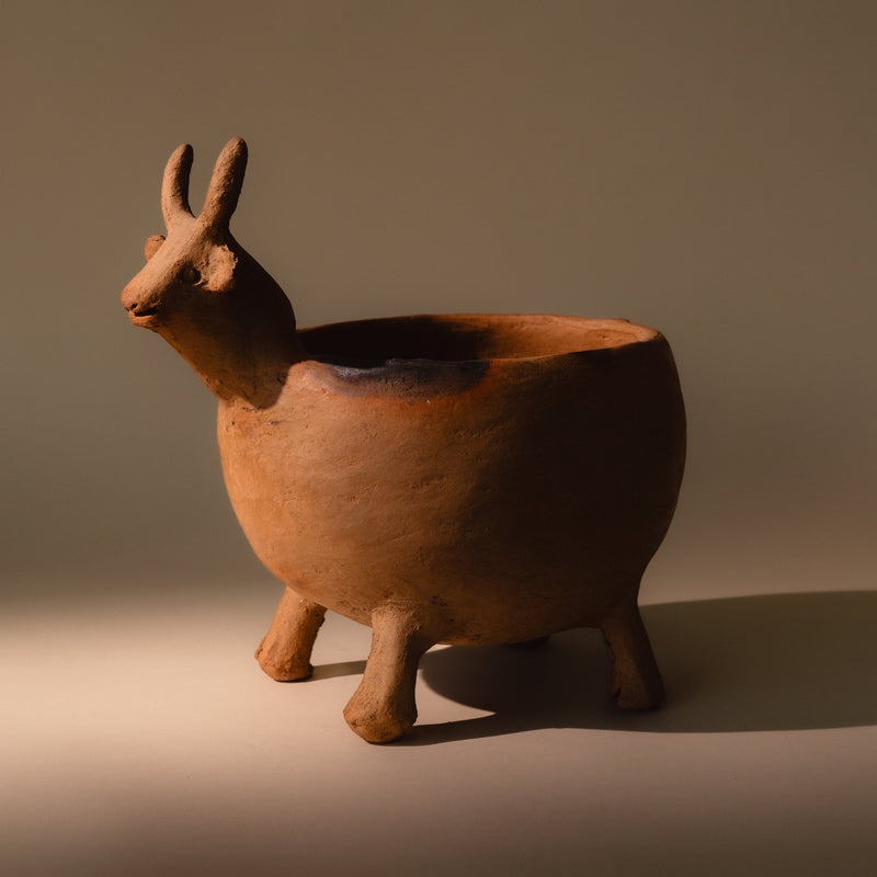 Maceta Vaca Clay Planter Planters Mano De Tierra Obakki