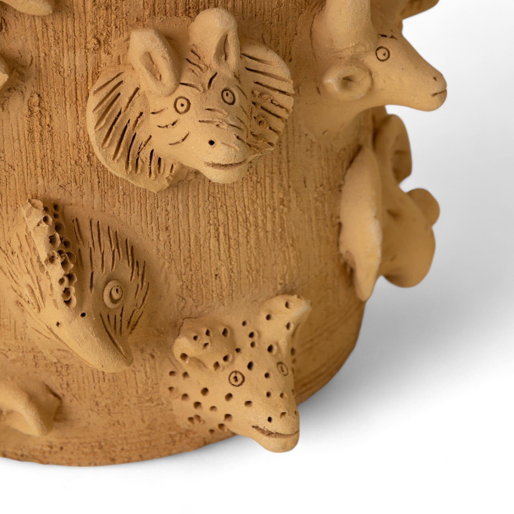 Menagerie Art Vase | Large_The Enriquez Family_201-72-1578-179CLAYOS | Obakki
