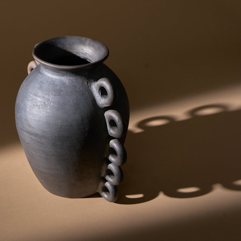 Oaxacan Clay Loop - Handle Vase_Rufina_201-74-1761-169OnyxOS | Obakki