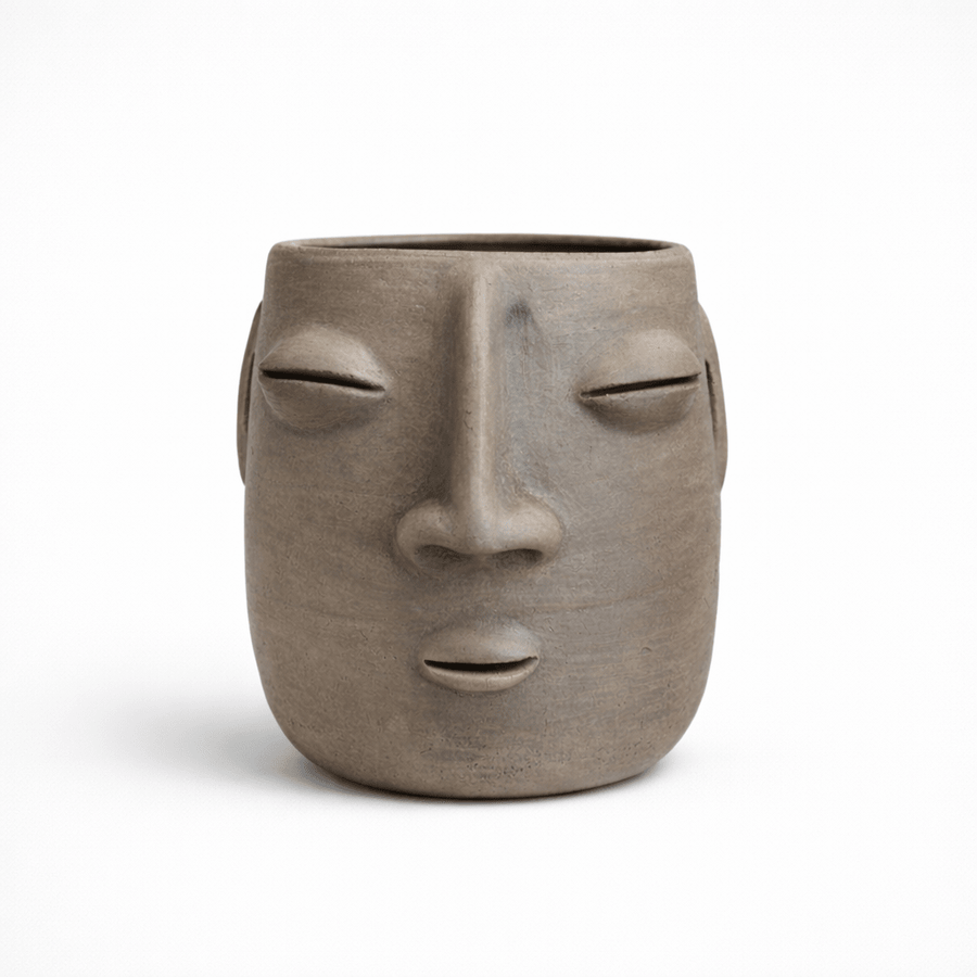 Oaxacan Clay Planter | Cara_Ana Beatriz_201-50-1184-170CLAYS | Obakki