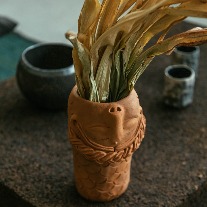 9" Diosa Sonadora Vessel | Female Vases + Planters 