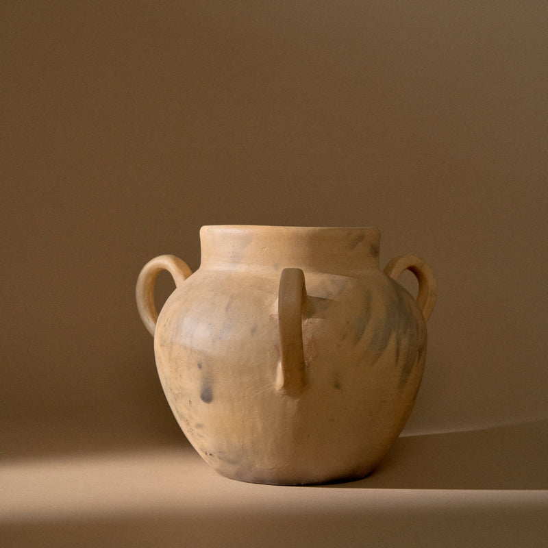 Oaxacan Clay Amphora | Natural Vases 