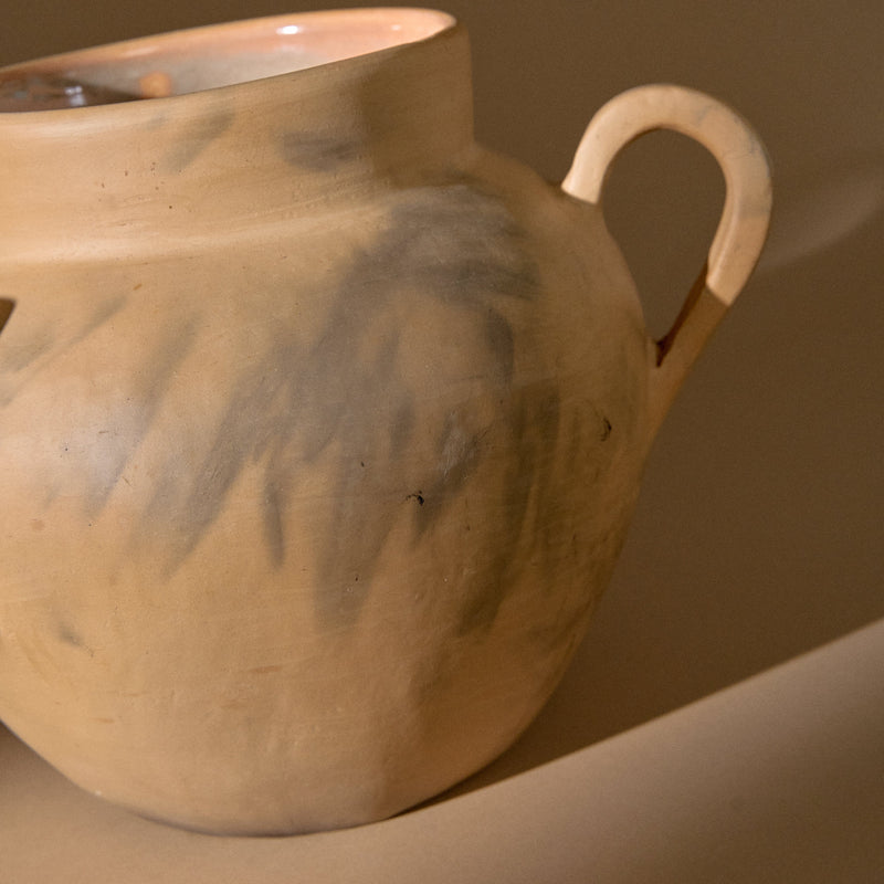 Oaxacan Clay Amphora | Natural Vases 