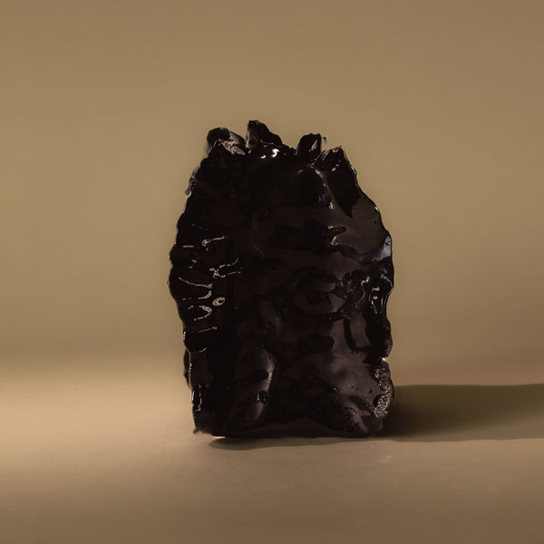 Sigarylis Candle Stand | Gloss Black Candles & Incense 