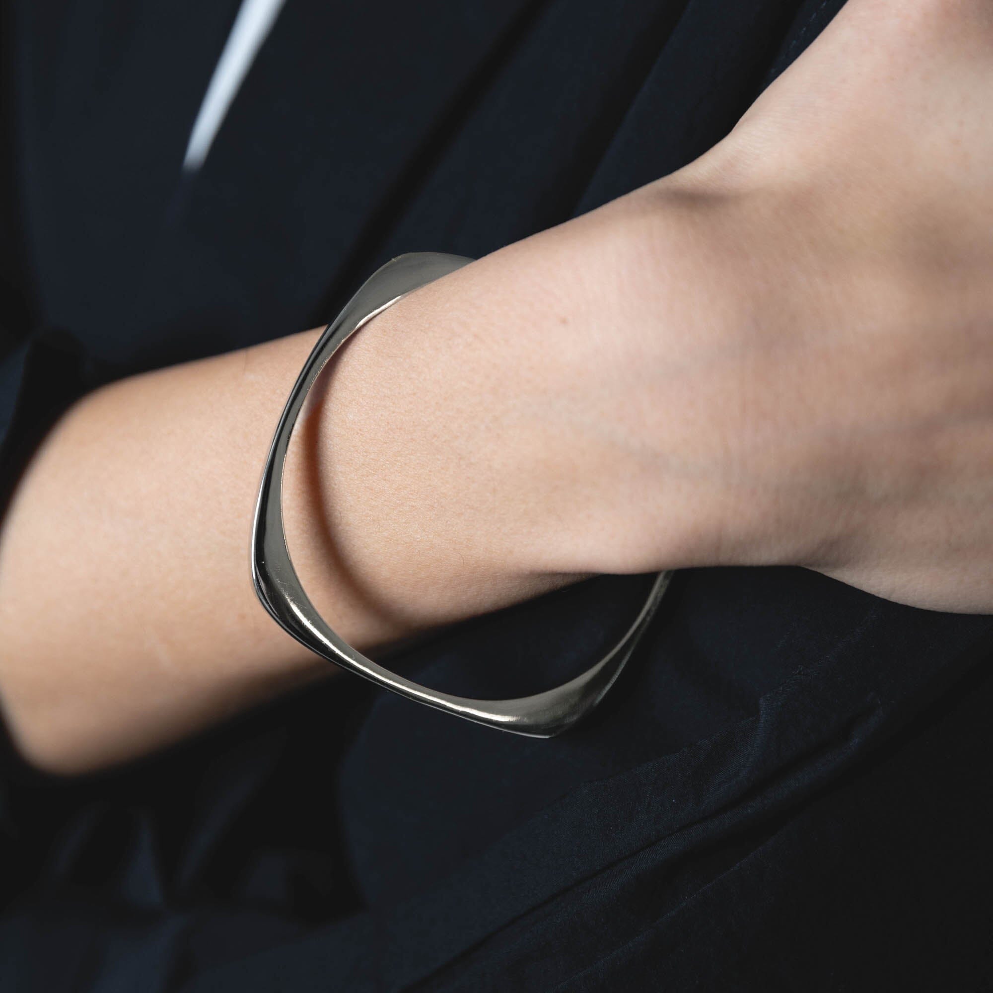 Squared Bangle | Thick Jewelry 