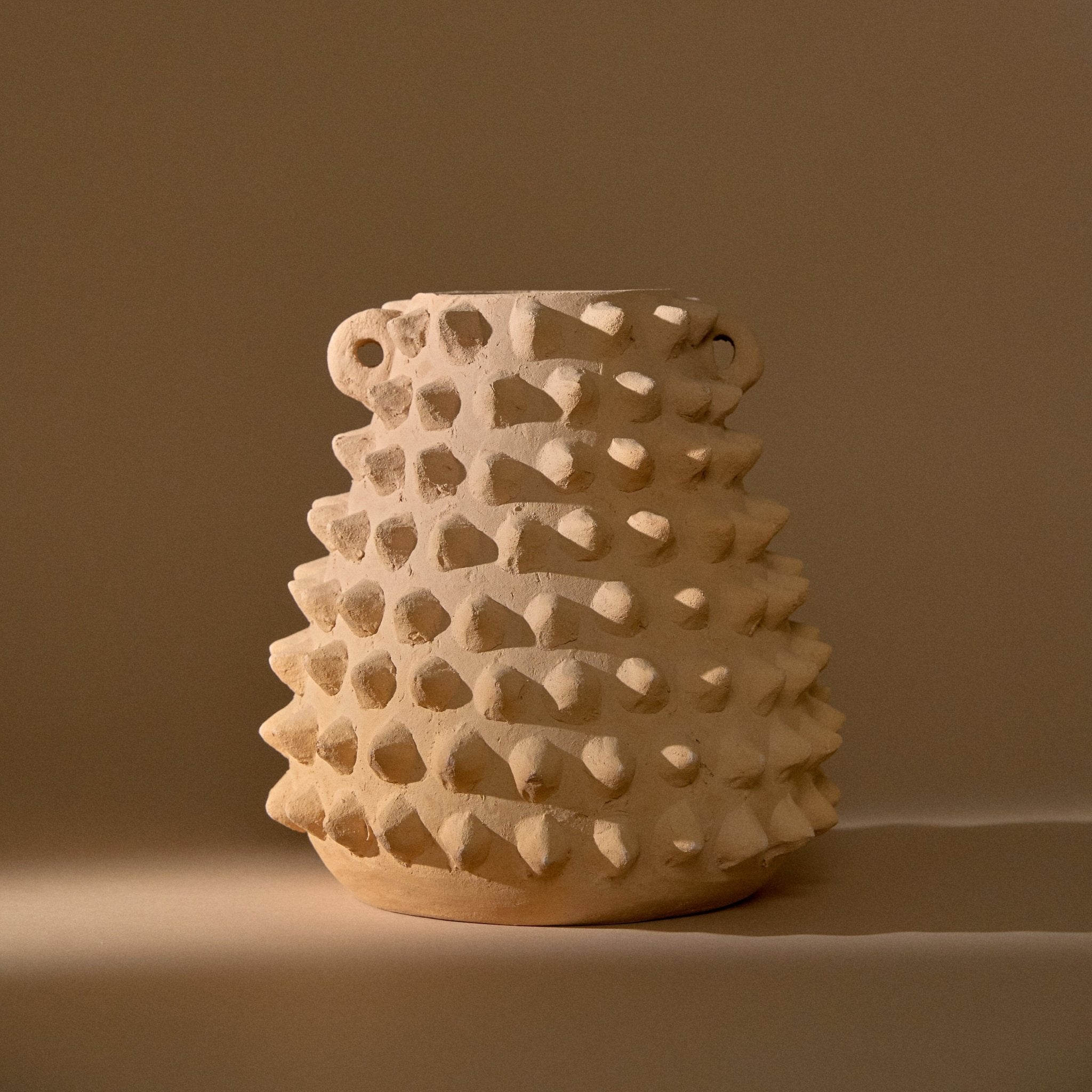Pochote Vase | Small_The Enriquez Family_201-72-1635-179CLAYOS | Obakki