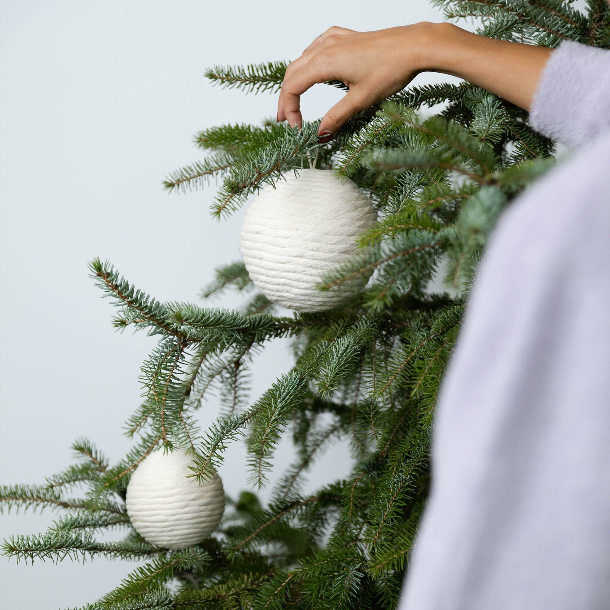 Recycled Raw Cotton Christmas Ornament - 3 Sizes - Holiday Decor by Caralarga | Obakki