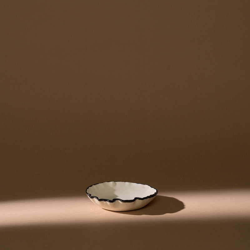 Ruffle Snack Bowl - Candles & Incense by Nathalee Paolinelli | Obakki