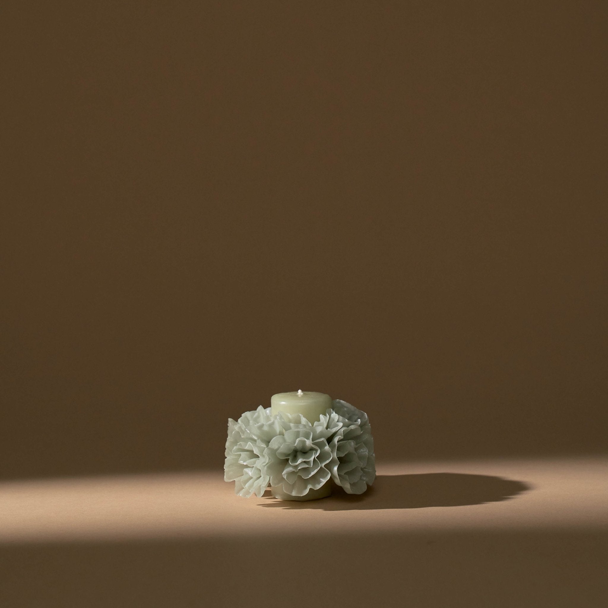 Small Skirted Candle | Grey_Casa Viviana_201-41-1077-166GRYOS | Obakki