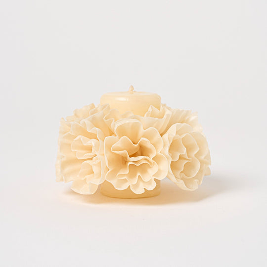 Small Skirted Candle | Ivory_Casa Viviana_201-41-1075-166IvoryOS | Obakki