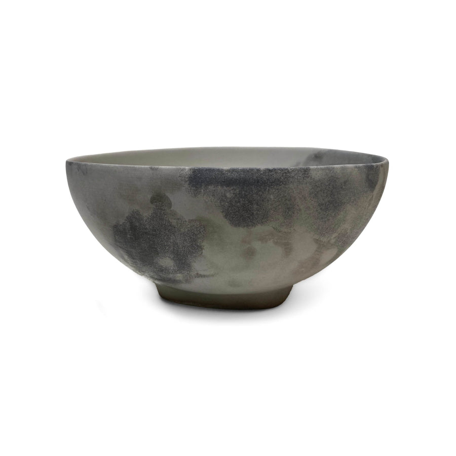9" Minimalist Bowl_Made of Australia_201-50-0420-119-Smoked-O/S | Obakki