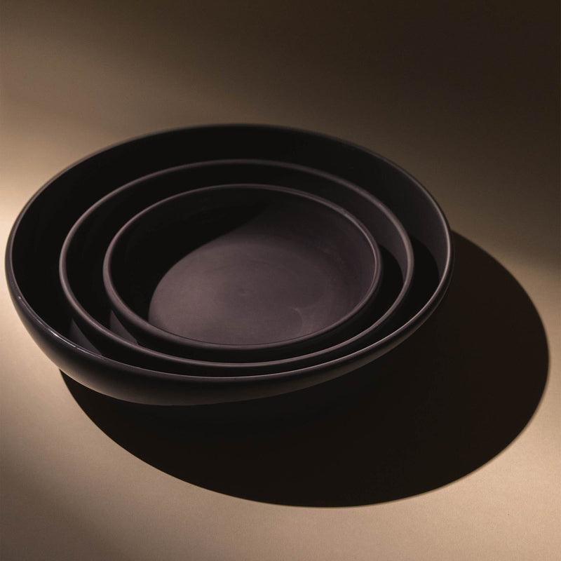 9.5" Deep Serving Bowl - Bowls by R+D.Lab | Obakki
