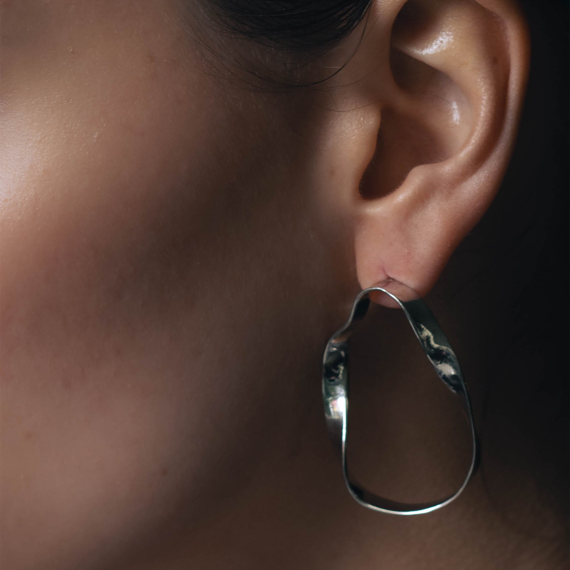 Abstract Oval Earrings - Earring by Sylvester | Obakki