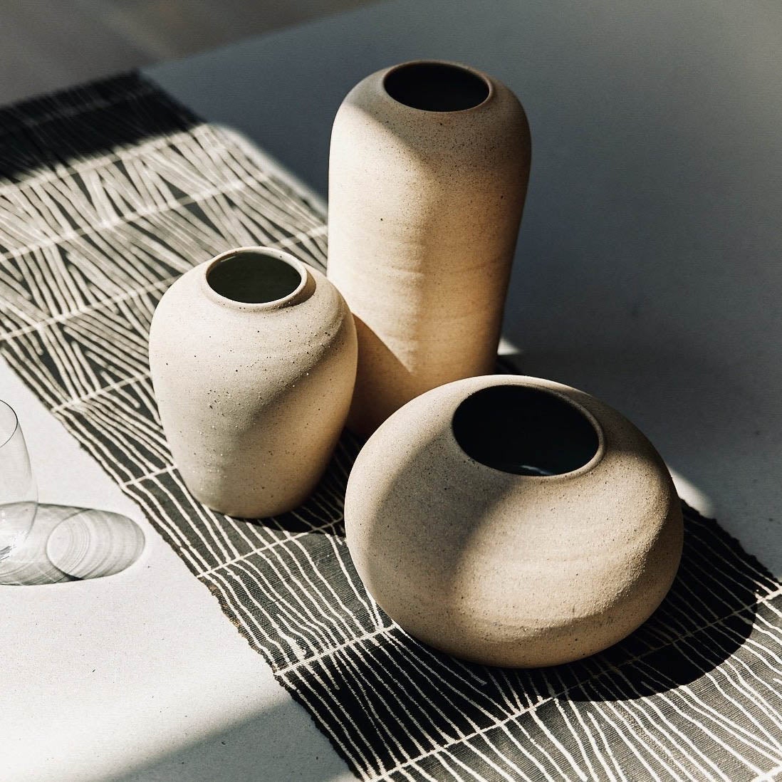 Base Vase | L_EnCrudo_201-74-0060-699-Granite | Obakki