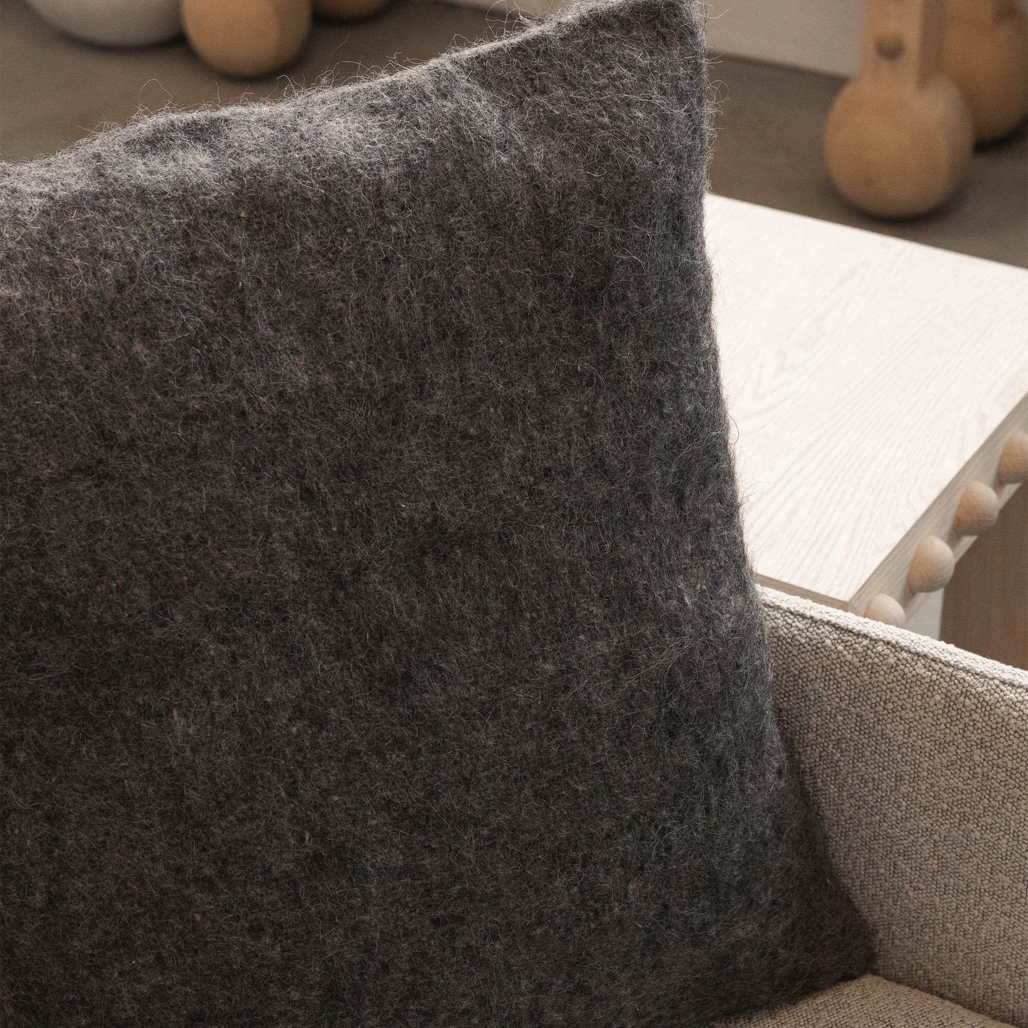 Brushed Wool Cushion Cover | Light Grey_Weavers of Chiapas_201-64-1218-180LITGRYOS | Obakki