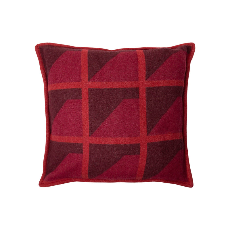 Finestre Cushion | Pure Red - Cushions by R+D.Lab | Obakki