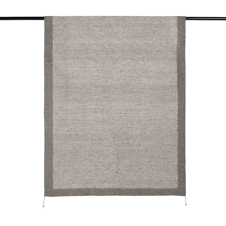 Hand - woven Oaxacan Border Rug_Jose Mendoza_201-64-0828-715Earth2x3 | Obakki