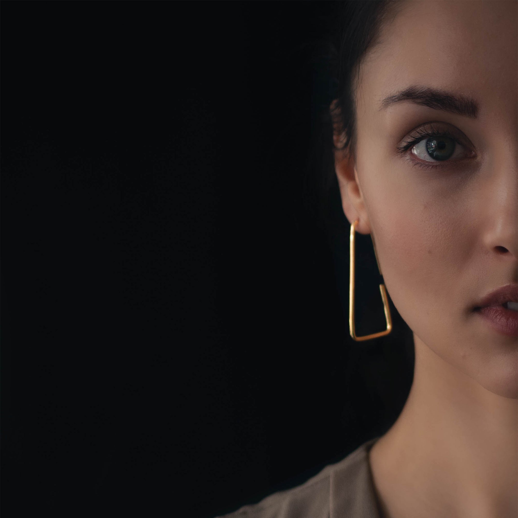 Hanging Tusk Earrings - Earring by Sylvester | Obakki