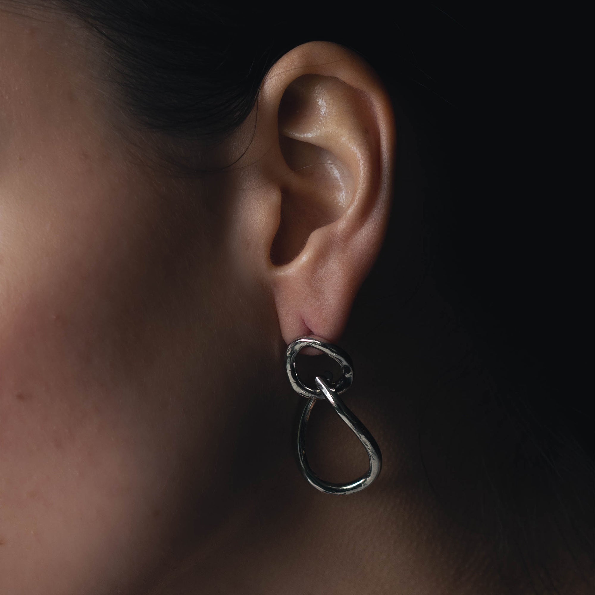 Looped Oval Earrings - Earring by Sylvester | Obakki