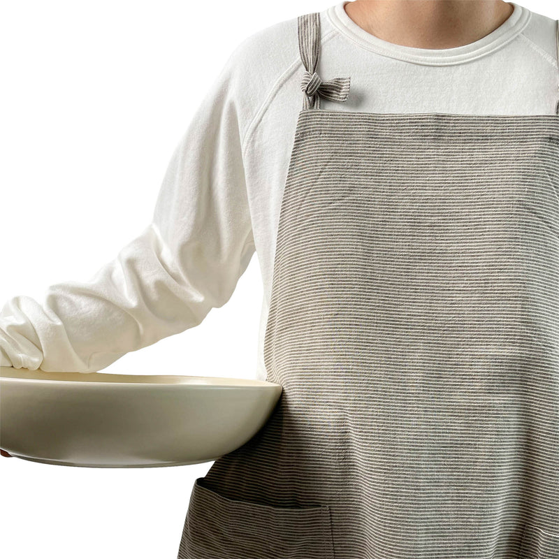 The Classic Apron | Solid Home Textiles 