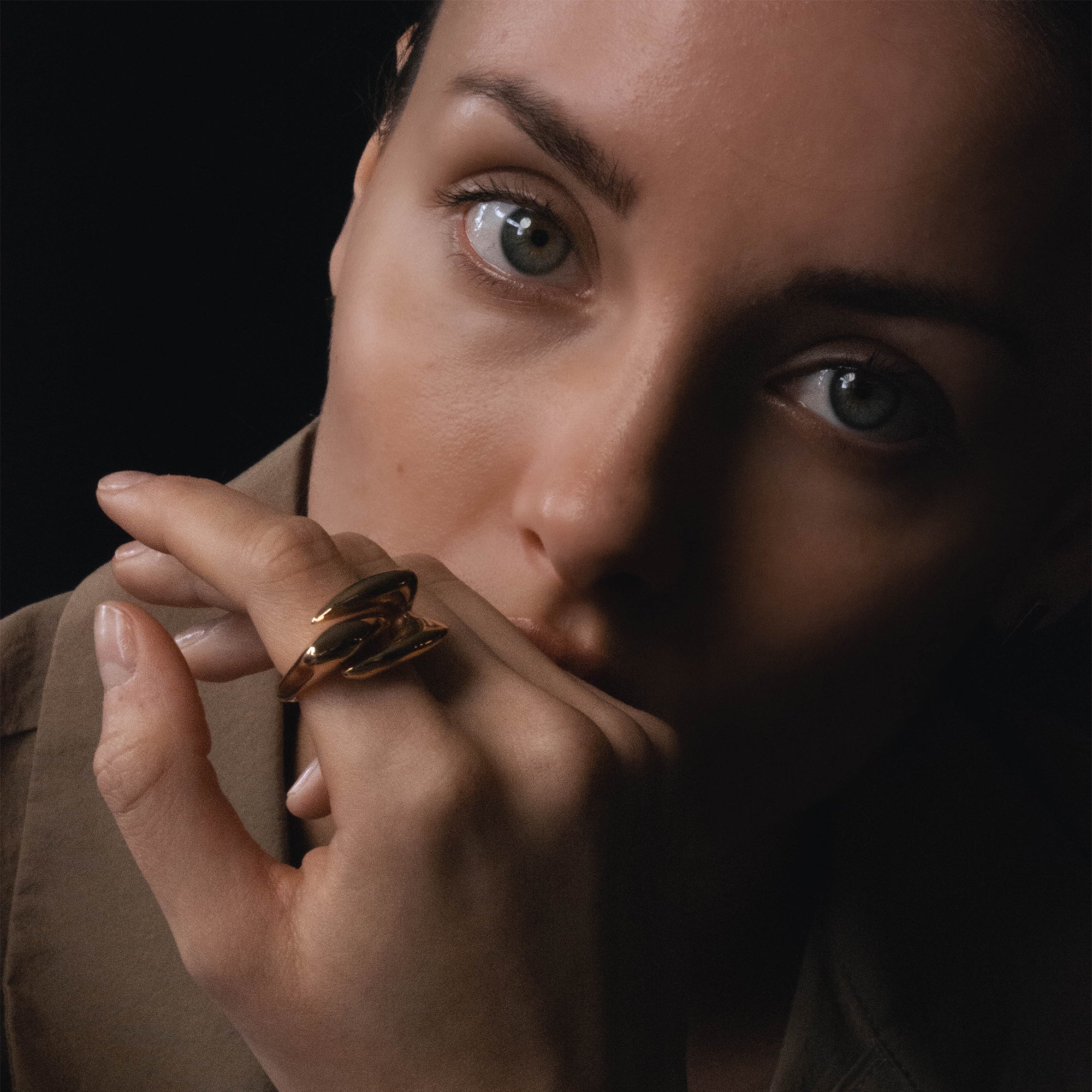 Talon Ring - Ring by Sylvester | Obakki