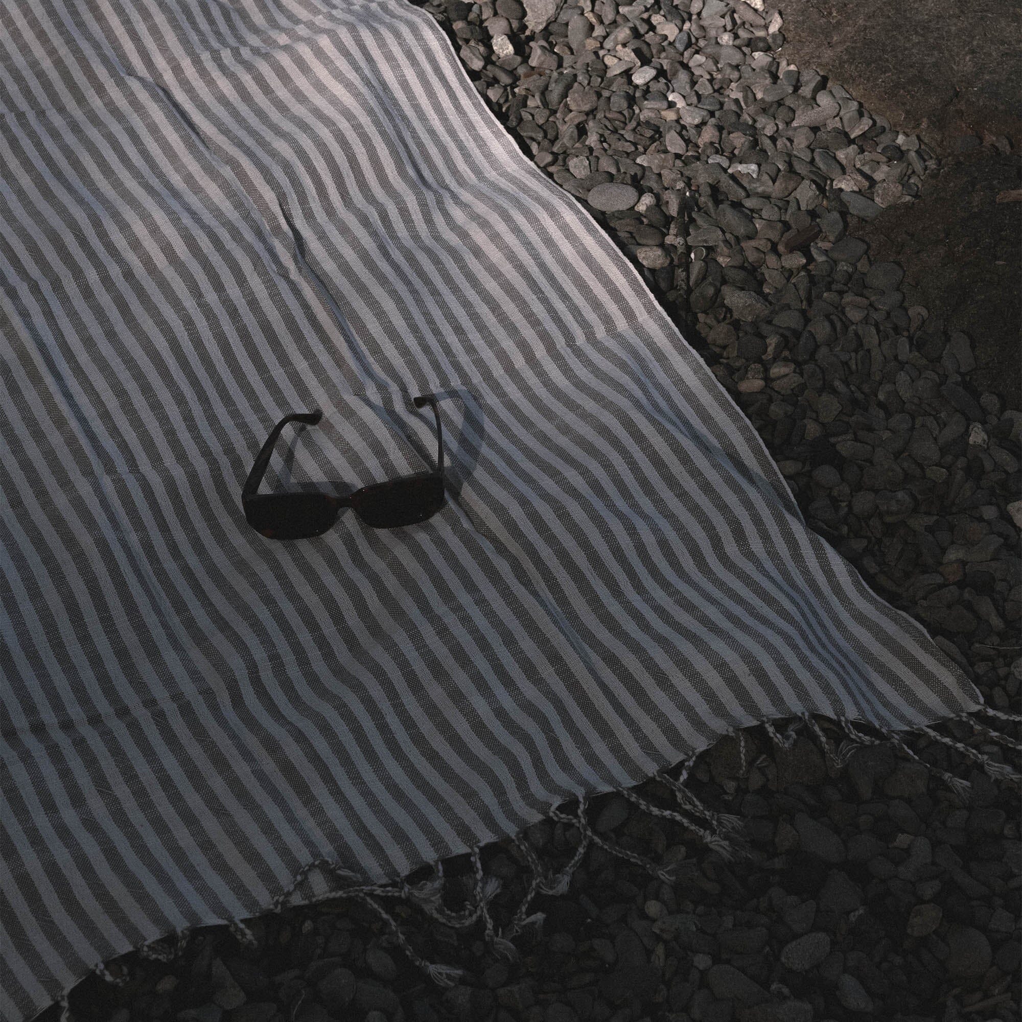 Turkish Linen Towel | Grey Stripe_Mizar & Alcor_201-60-1037-171GRYSTRIPEOS | Obakki