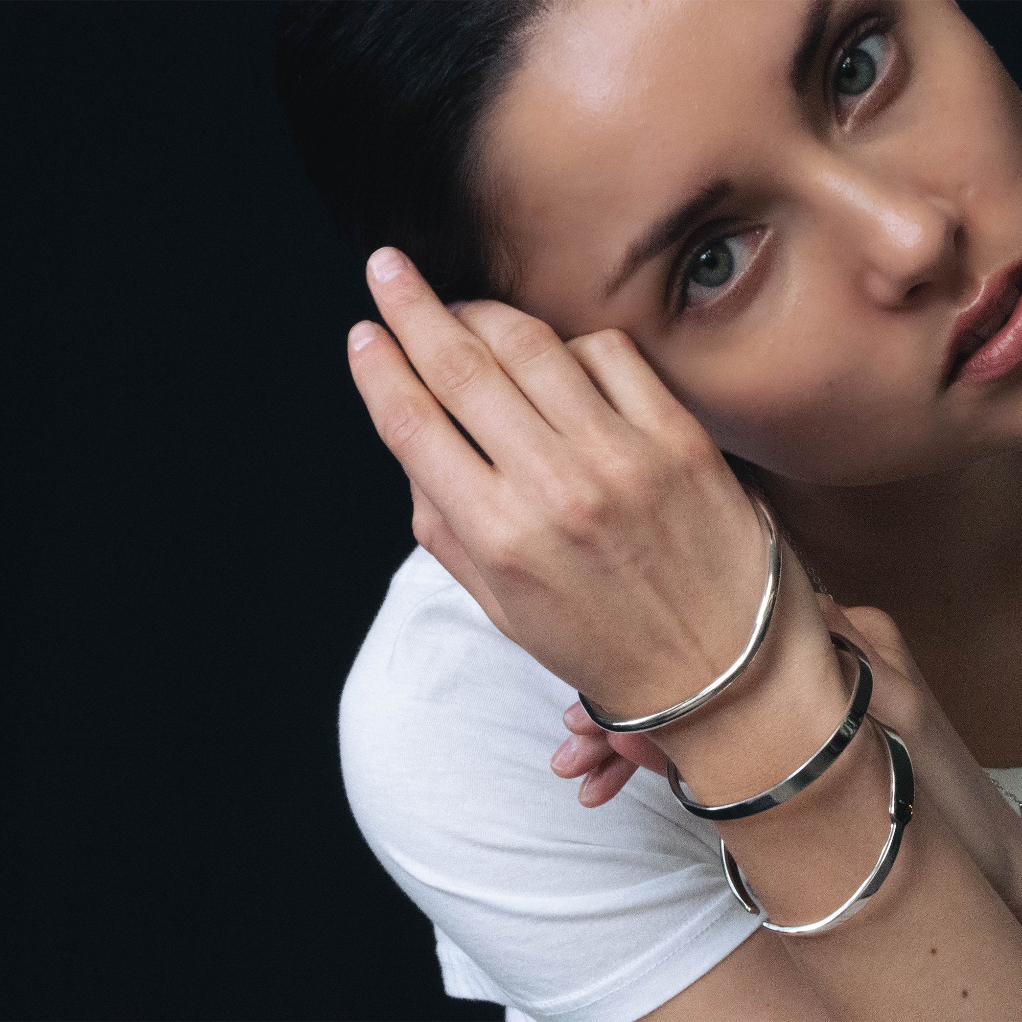 Wave Bangle - Bracelet by Victorious Crafts | Obakki