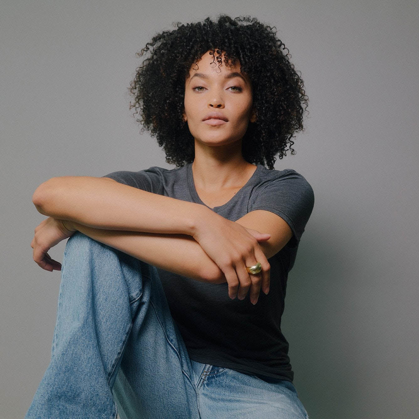 Women's Heathered T-Shirt - T-Shirts by Obakki | Obakki